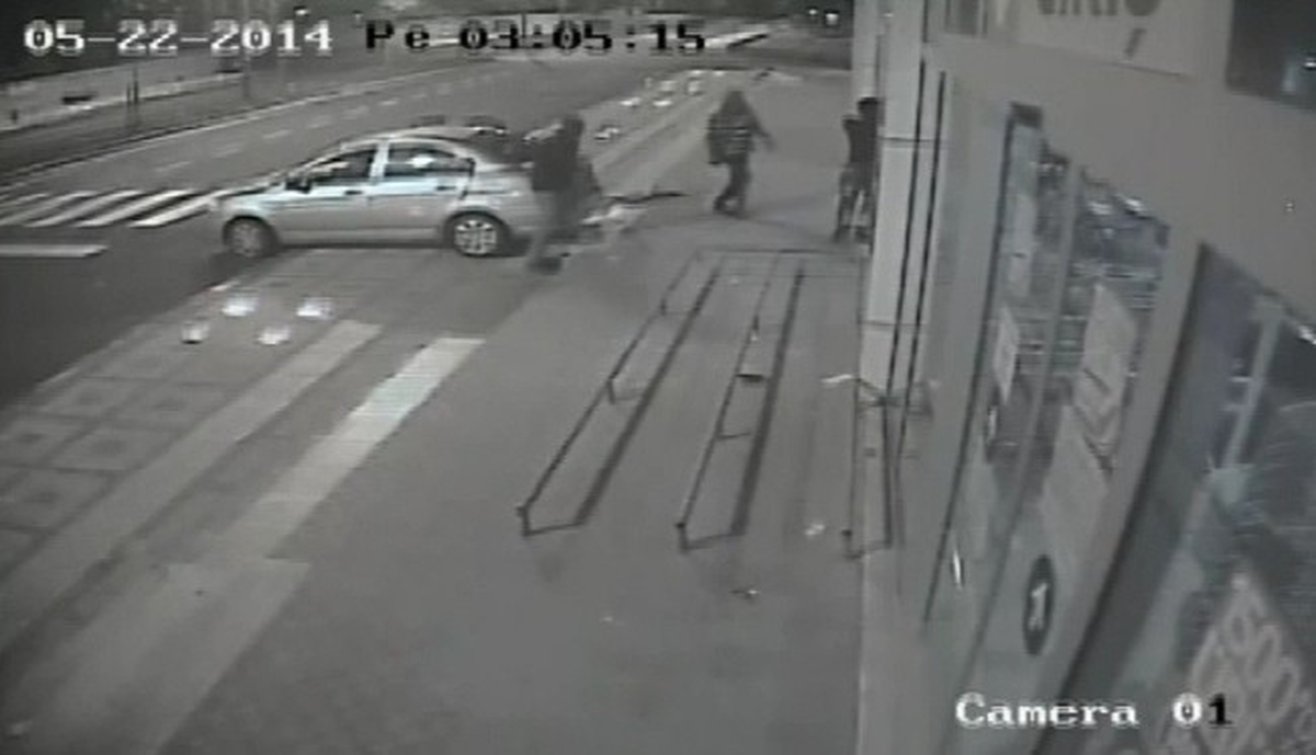 Alışveriş Mağazası Soygununu Güvenlik Kamerasına Yansıdı