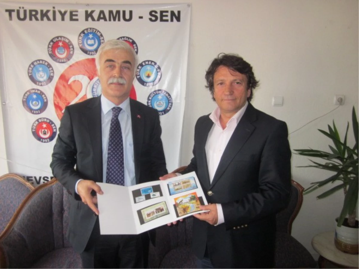 PTT Başmüdürü Uğurtepe\'den Türkiye Kamu-Sen\'e Ziyaret