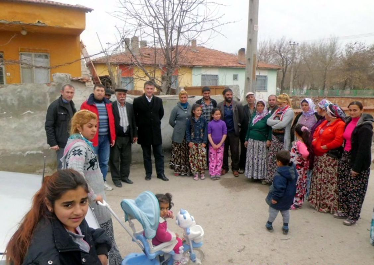 Roman Çocuklar Geleceğe Güvenle Hazırlanıyor