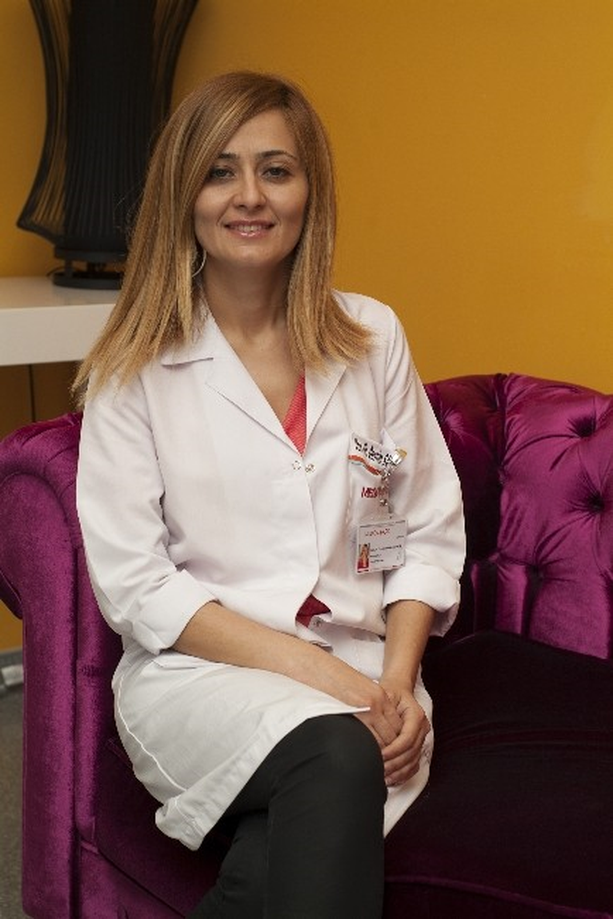 Uzman Dr. Çakçak: "Bronzlaşmak Zehir Olmasın"