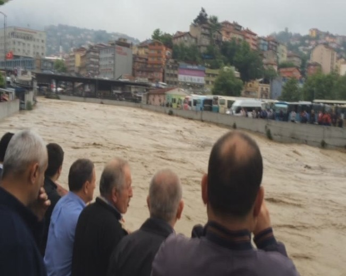 Yükselen Su Seviyesi Korkuttu