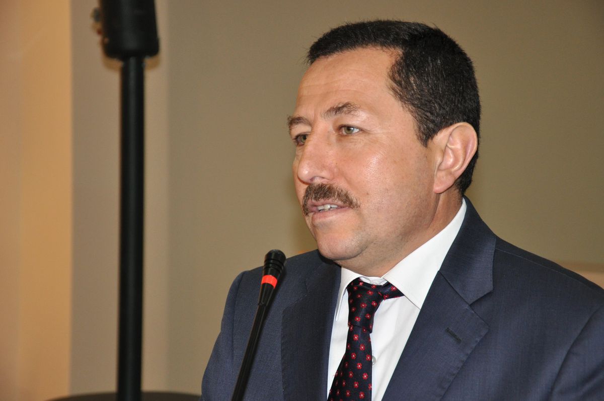 Vali Balkanlıoğlu\'ndan, Dinar İlçesine Veda Ziyareti