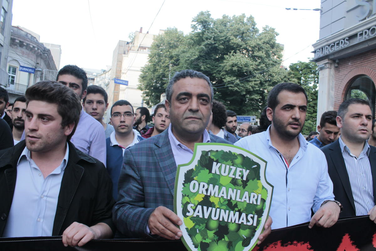 Beyoğlu\'nda "3. Havalimanı" Protestosu