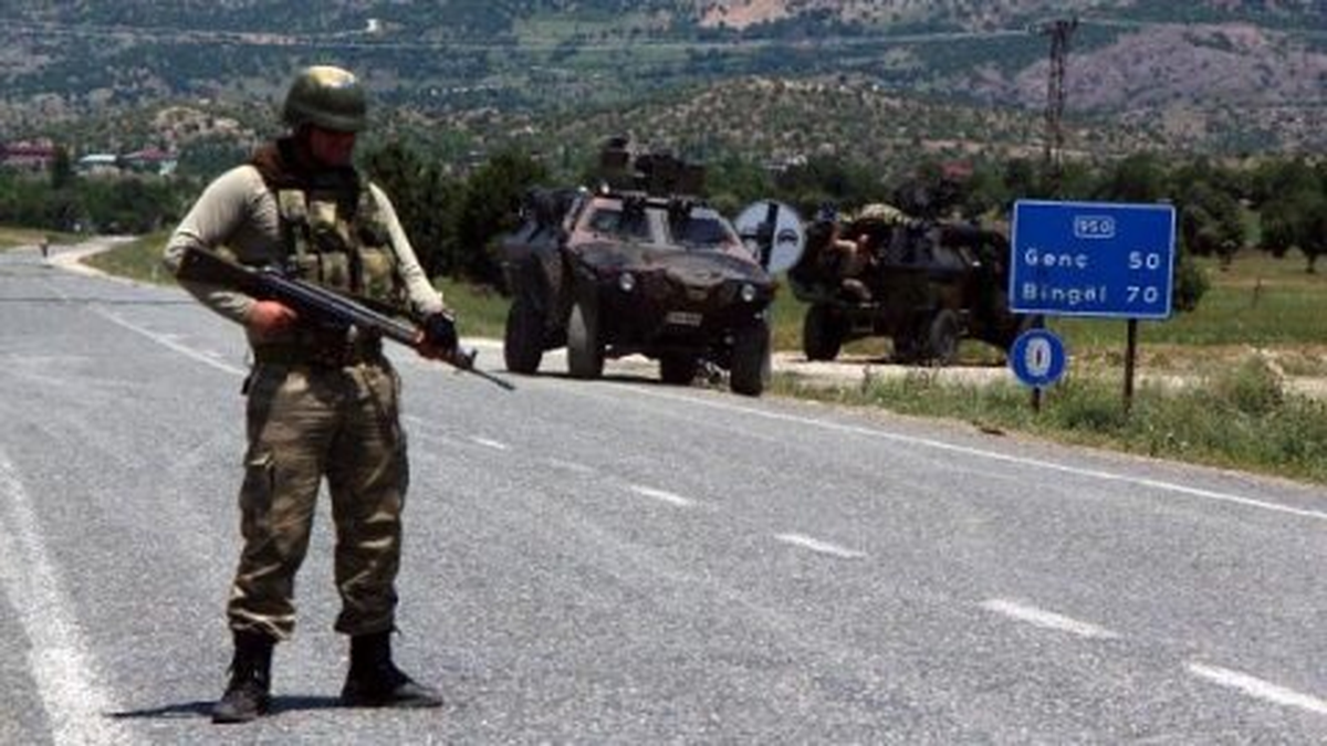 Diyarbakır Lice\'deki Olaylarda 1 Kişi Yaşamını Yitirdi