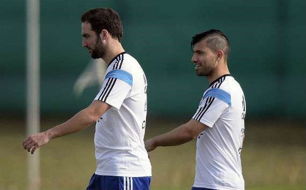 Higuain: Serie A\'da Kendimi Geliştirdim