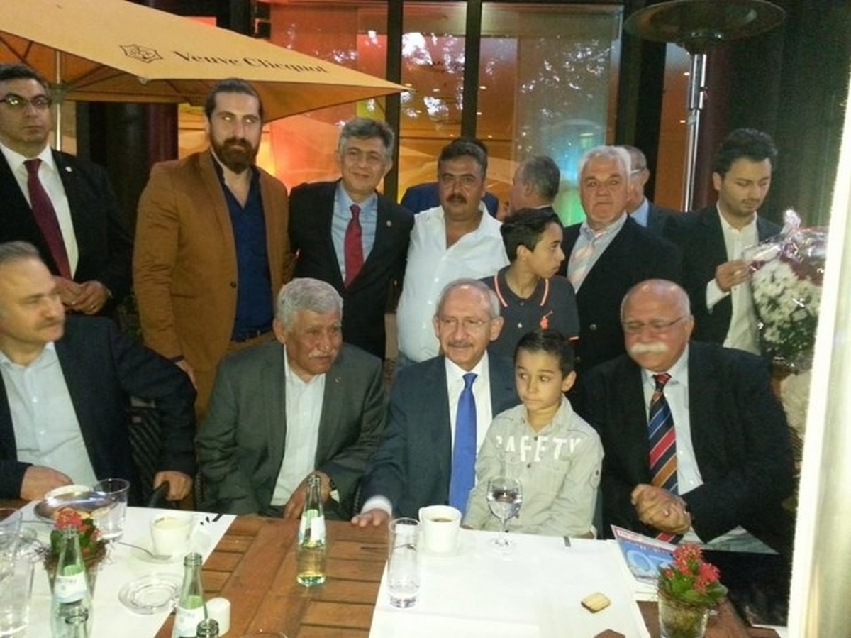 Kılıçdaroğlu Almanya\'nın Essen Kentinde
