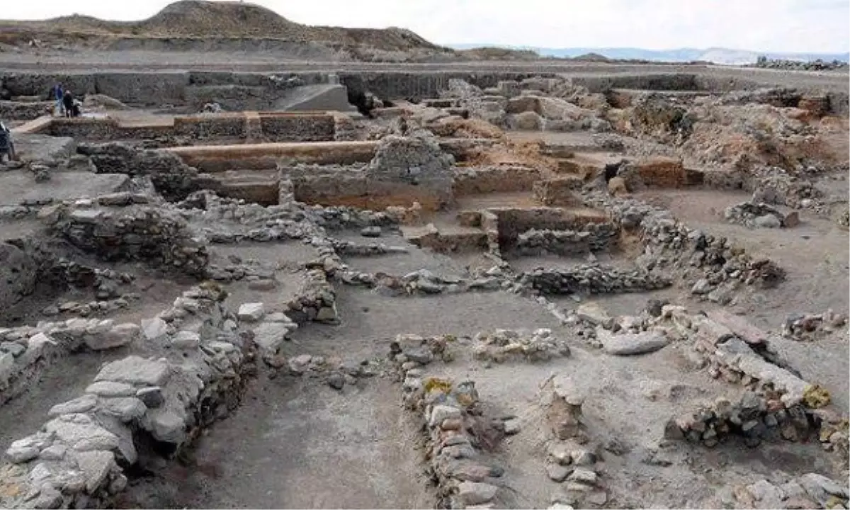 Kültepe Kazısı, Anadolu Tarihini 500 Yıl Daha Geriye Götürecek