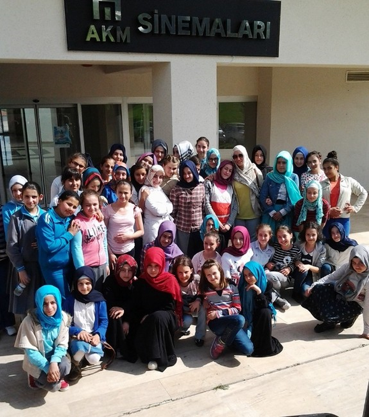 Öğrencilerin Gezi ve Sinema Keyfi