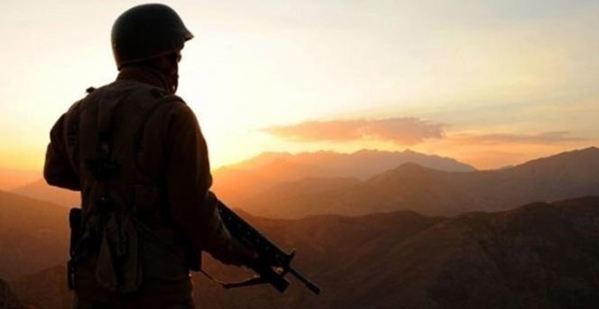 PKK, Tunceli\'de Jandarma Karakoluna Saldırdı