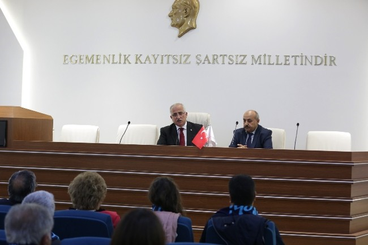 Yabancı Basın Mensuplarından Vali Tuna\'ya Ziyaret