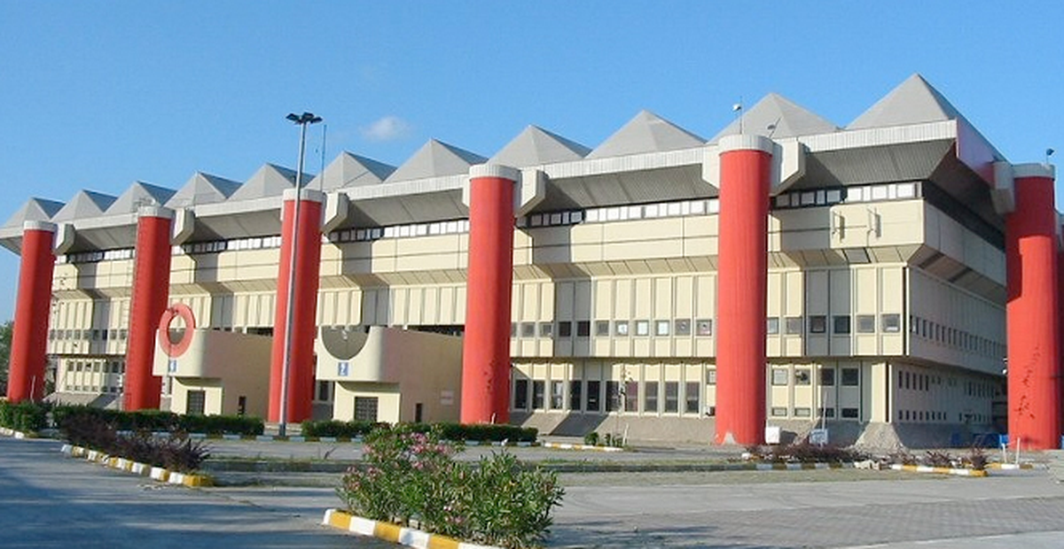 Abdi İpekçi Spor Salonu Girişinde Hakemlere Saldırı