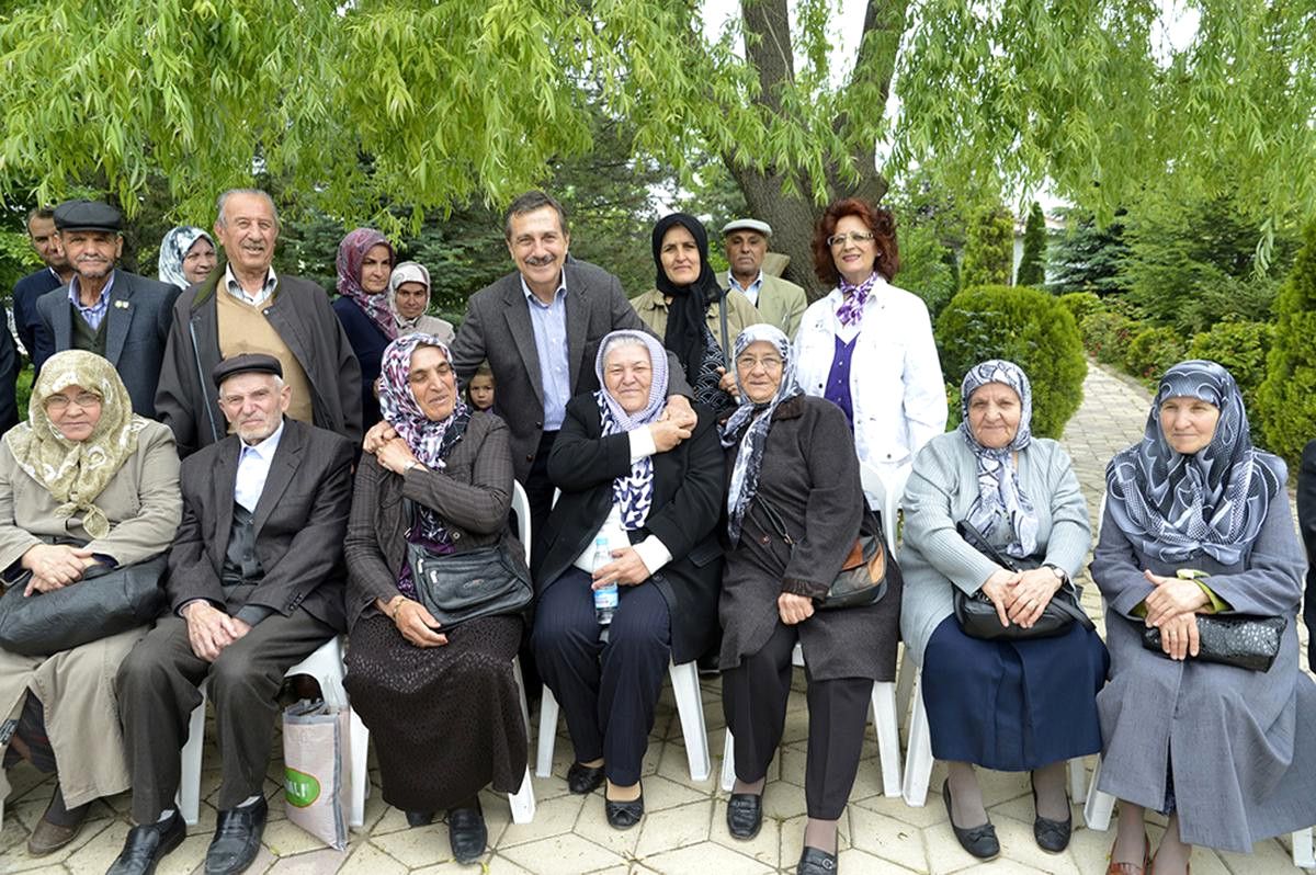 Ataç, Şehit ve Gazi Ailelerini Ziyaret Etti