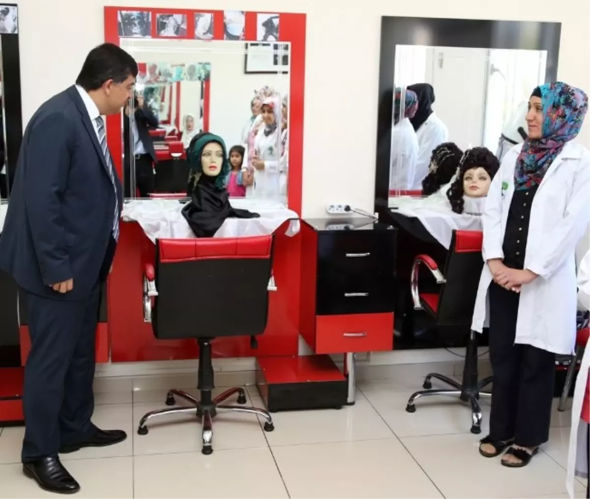 Başkan Fadıloğlu\'ndan Kursiyerlere Süpriz Ziyaret