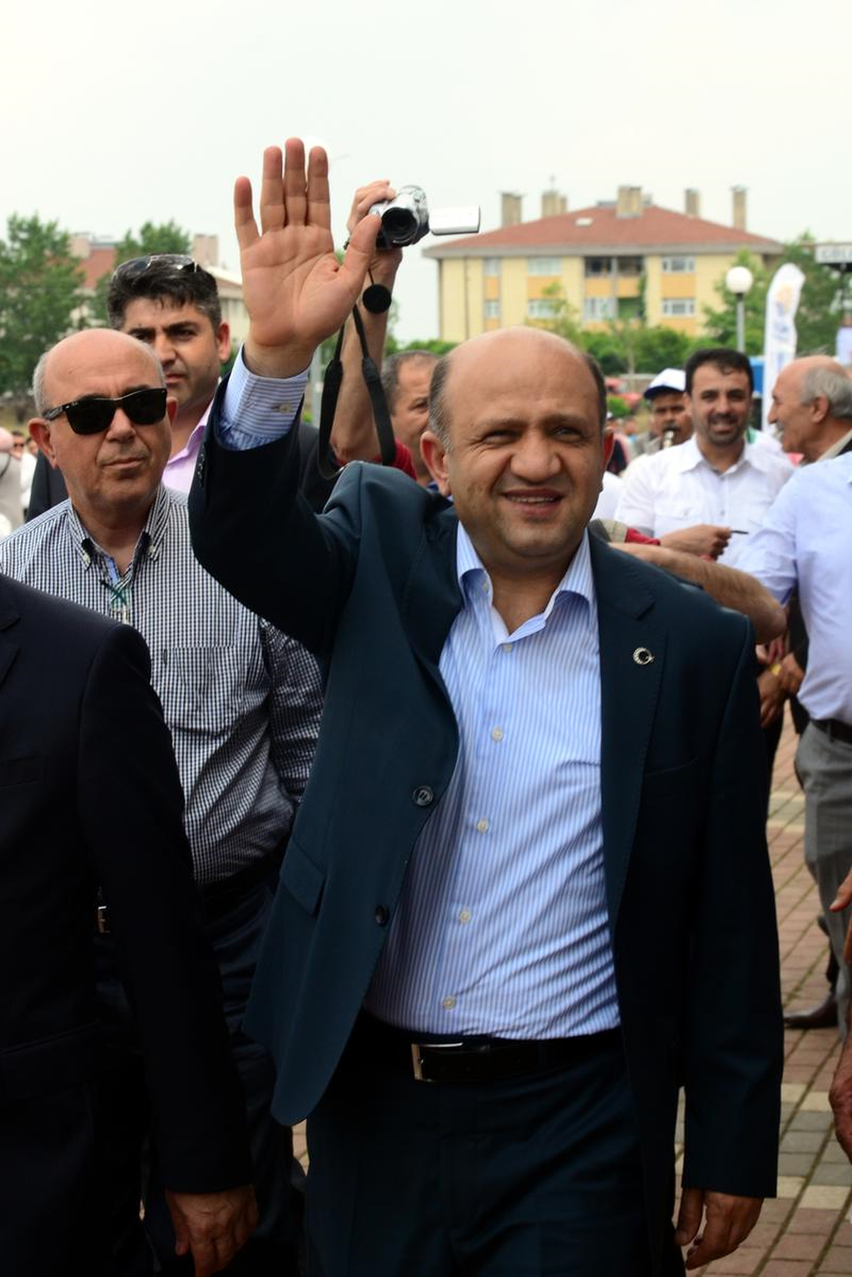 Bilim, Sanayi ve Teknoloji Bakanı Işık, At Yarışlarını İzledi