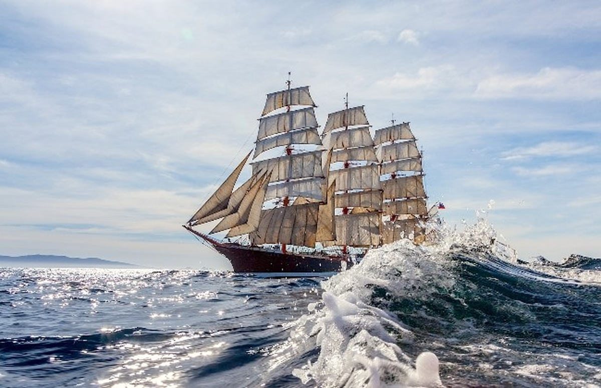 Dünyanın En Büyük Yelkenli Eğitim Gemisi Sedov İstanbul\'a Geliyor