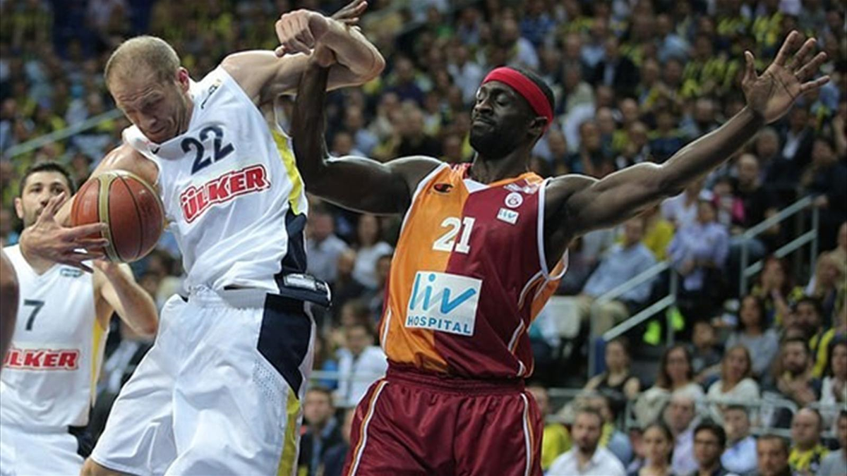 Galatasaray - Fenerbahçe Maçı Ne Zaman Hangi Kanalda Saat Kaçta? Canlı Yayın Canlı Anlatım