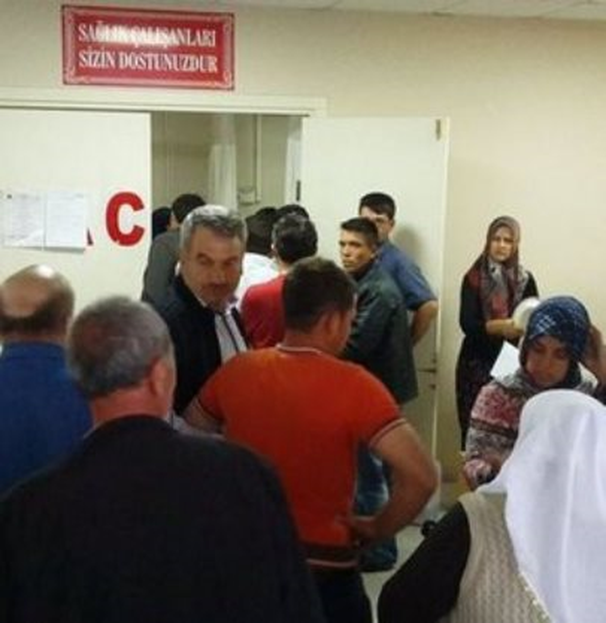 Manisa\'da 113 Kişi Zehirlendi!