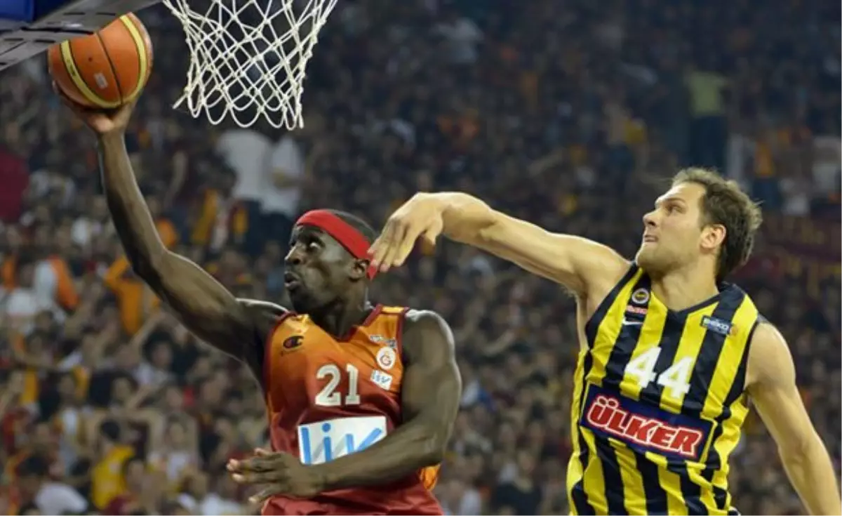 Galatasaray Liv Hospital - Fenerbahçe Ülker: 73-64