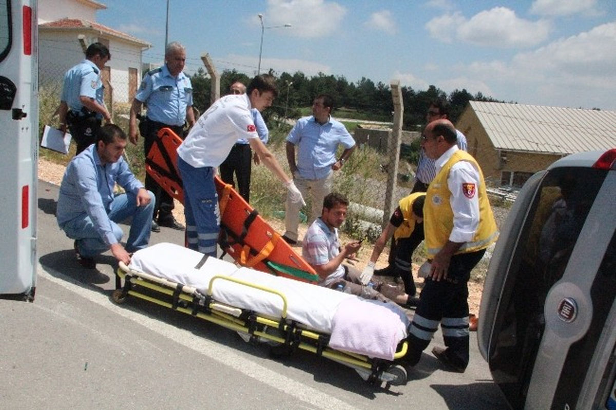 Bilecikte Trafik Kazası: 1 Yaralı