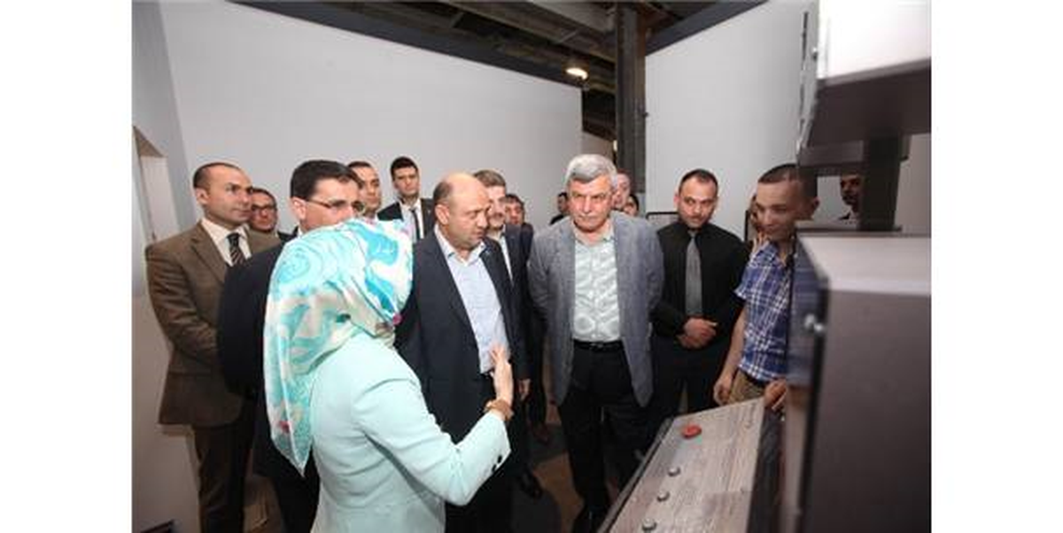 Bilim, Sanayi ve Teknoloji Bakanı Işık, Bilim Merkezini İnceledi