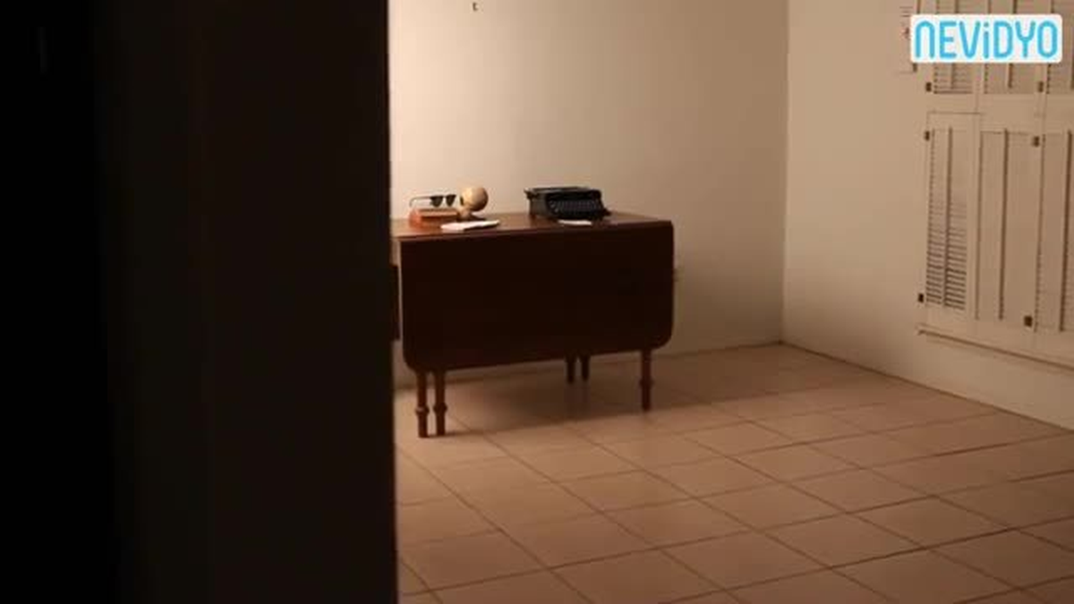 Bu Masadaki Tek Gerçek Şey...