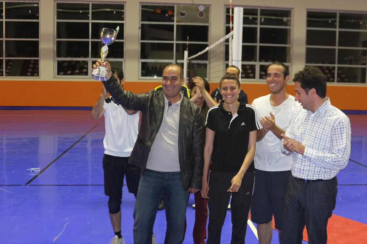 Bulanık\'ta "Öğretmenler Arası Voleybol Turnuvası" Sona Erdi