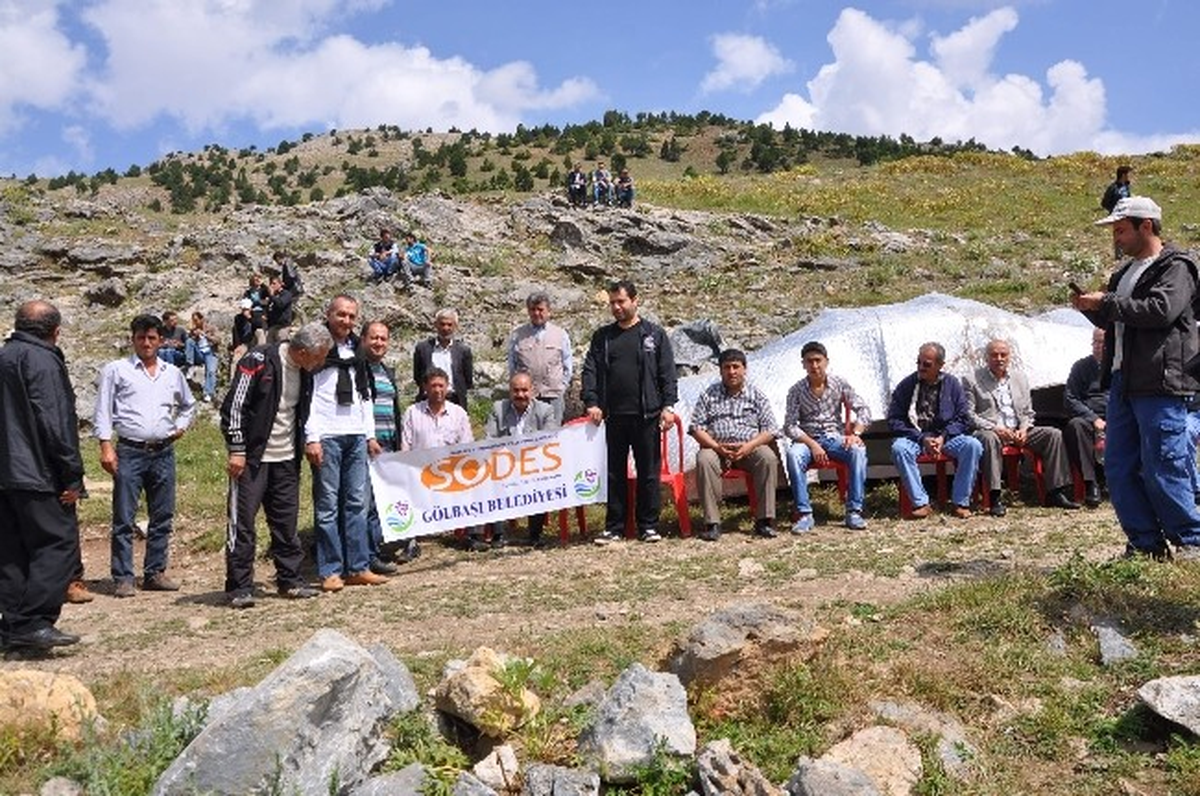 Gölbaşı 1. Yayla Şenliği\'ne 300 Kişi Katıldı