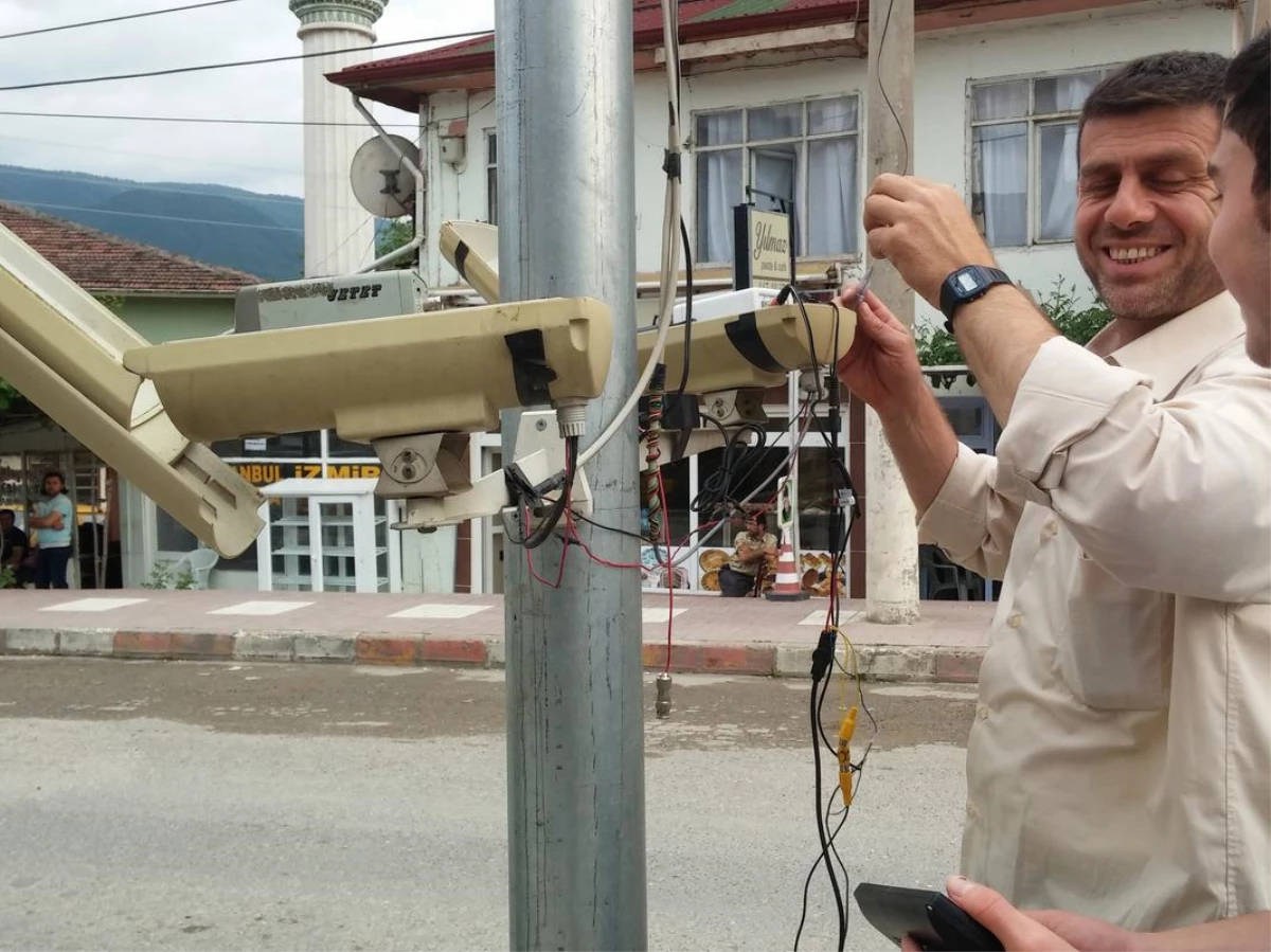 Hanönü\'nde Mobese Kameraları Yenilendi