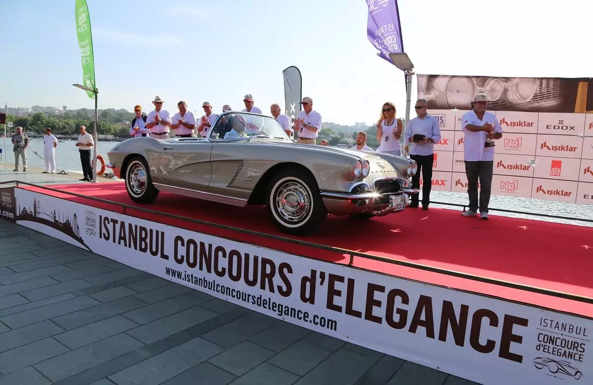 Iı İstanbul Concours D\'elegance" Yarışması