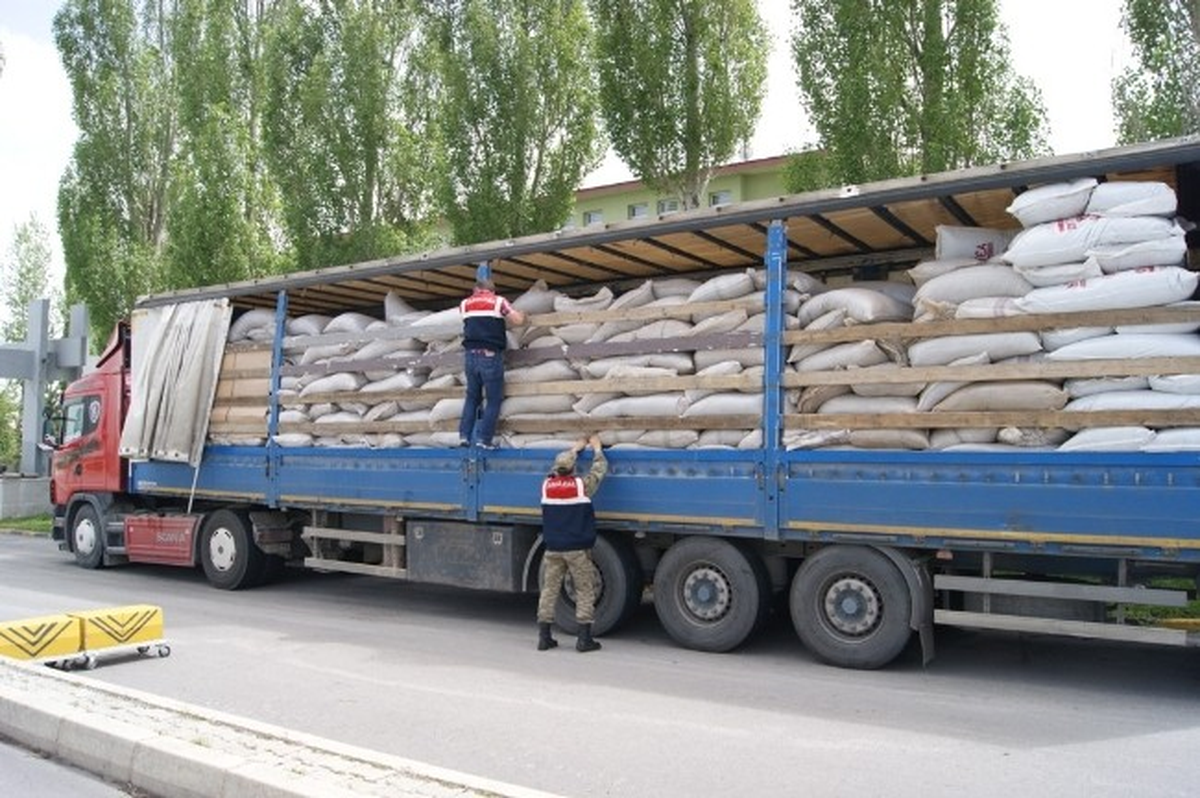 Jandarma\'dan Kaçak Çay Operasyonu