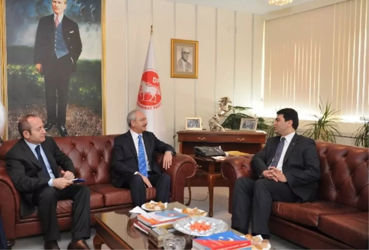 Kılıçdaroğlu\'ndan DP\'ye Ziyaret