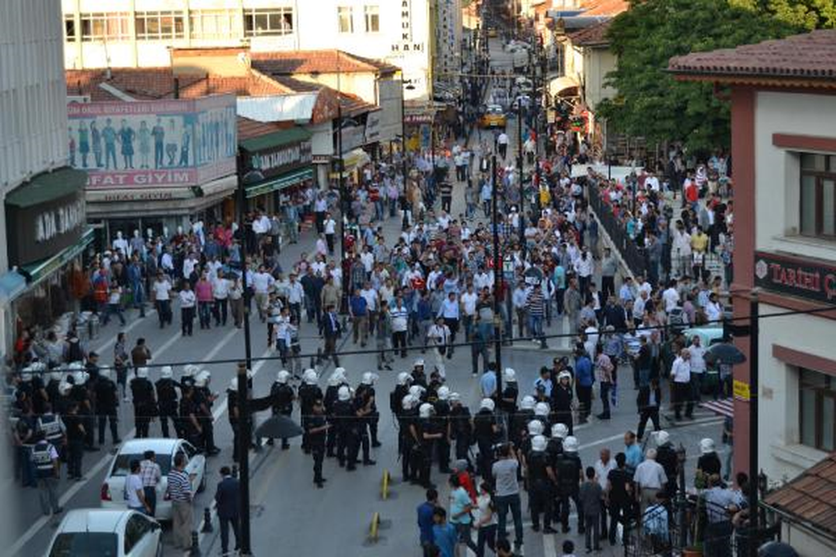 Malatya\'da Protesto Sırasında Gerginlik Yaşandı