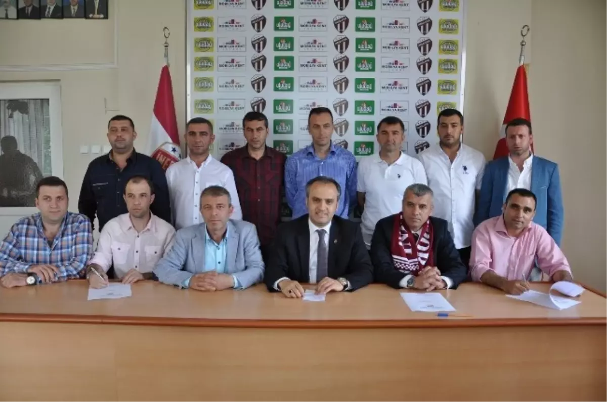 Şaban Yıldırım\'dan İnegölspor\'a İmza