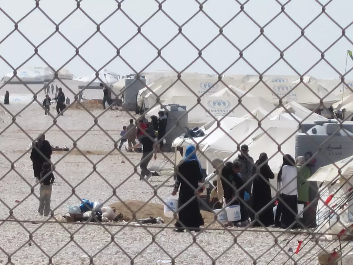 Suriyeliler Kilis\'te Holding Kurdu