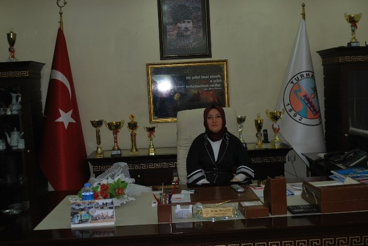 Turhal Belediyesi\'nin İlk Kadın Başkan Vekili