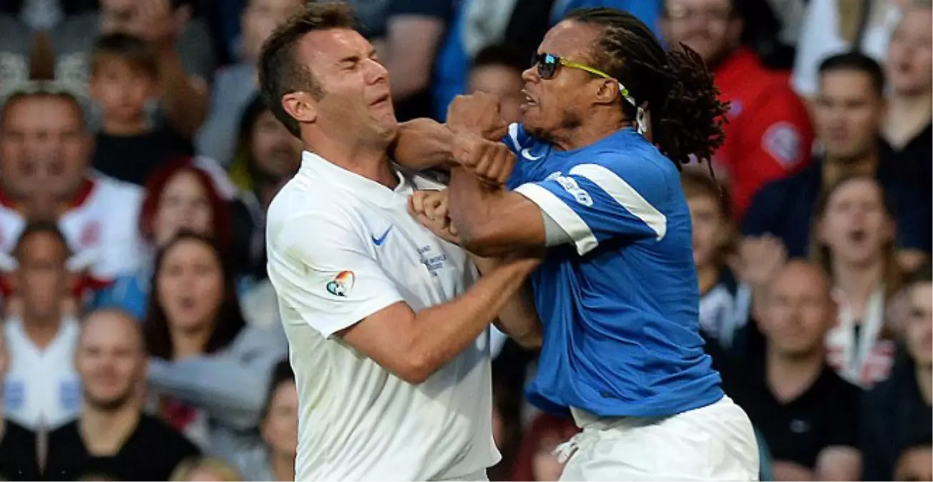 Yardım Maçında Edgar Davids, Jonathon Wilke\'yle Yumruklaştı