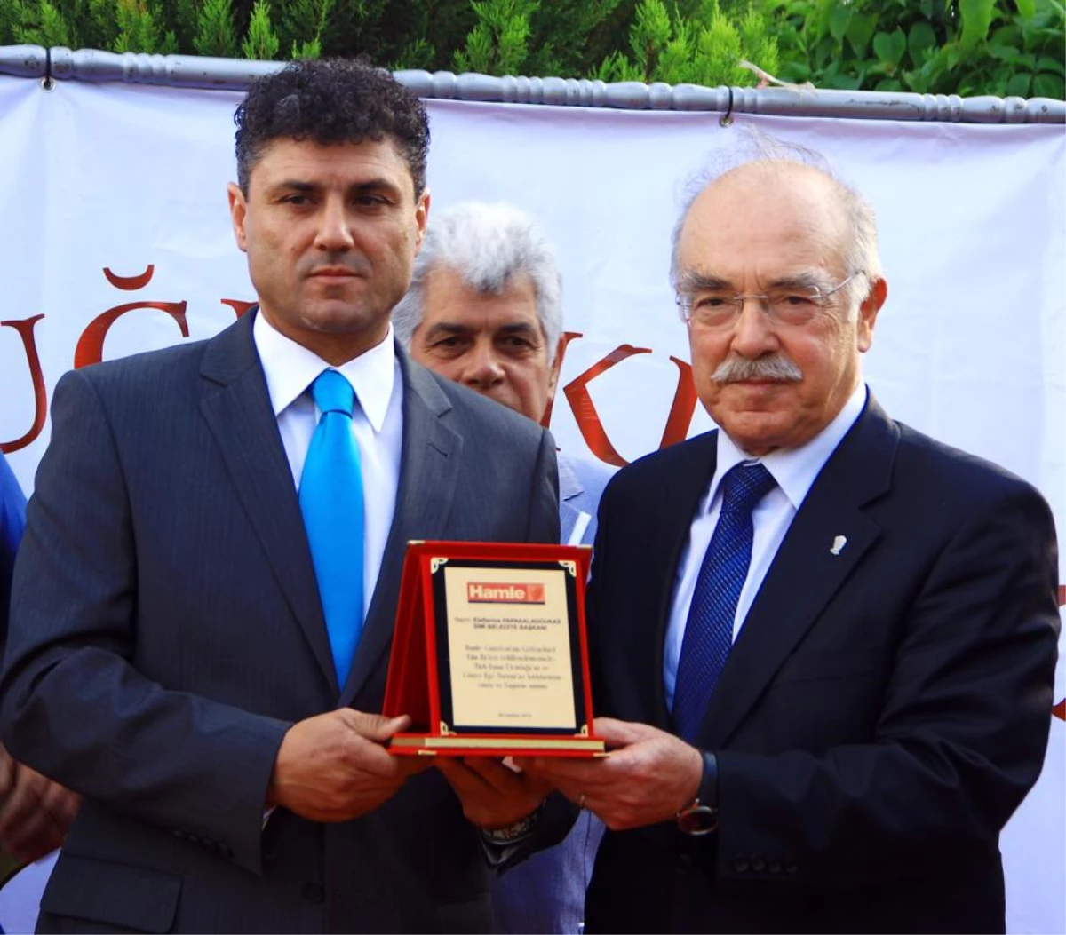 Yunan Belediye Başkanına Onur Ödülü