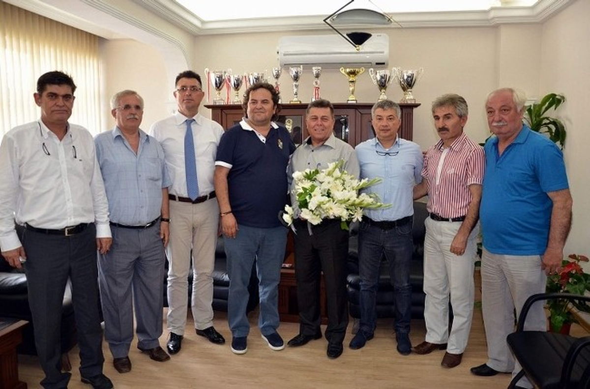 Aydınspor 1923 Yönetiminden Zeynel Akın\'a Ziyaret