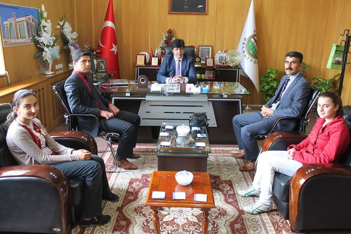 Başkan Sertoğlu, Öğrencileri Kabul Etti