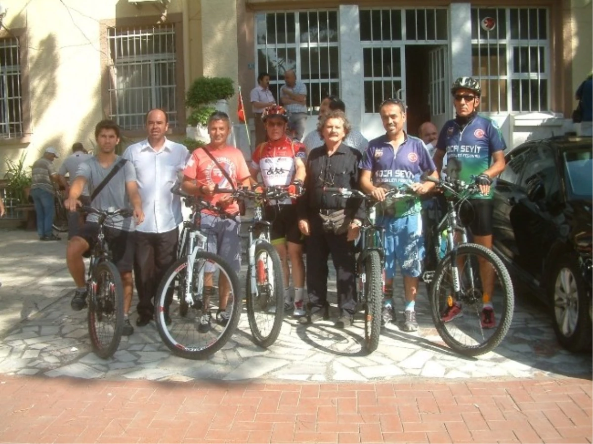 Burhaniye\'de Bisikletliler Buluşuyor