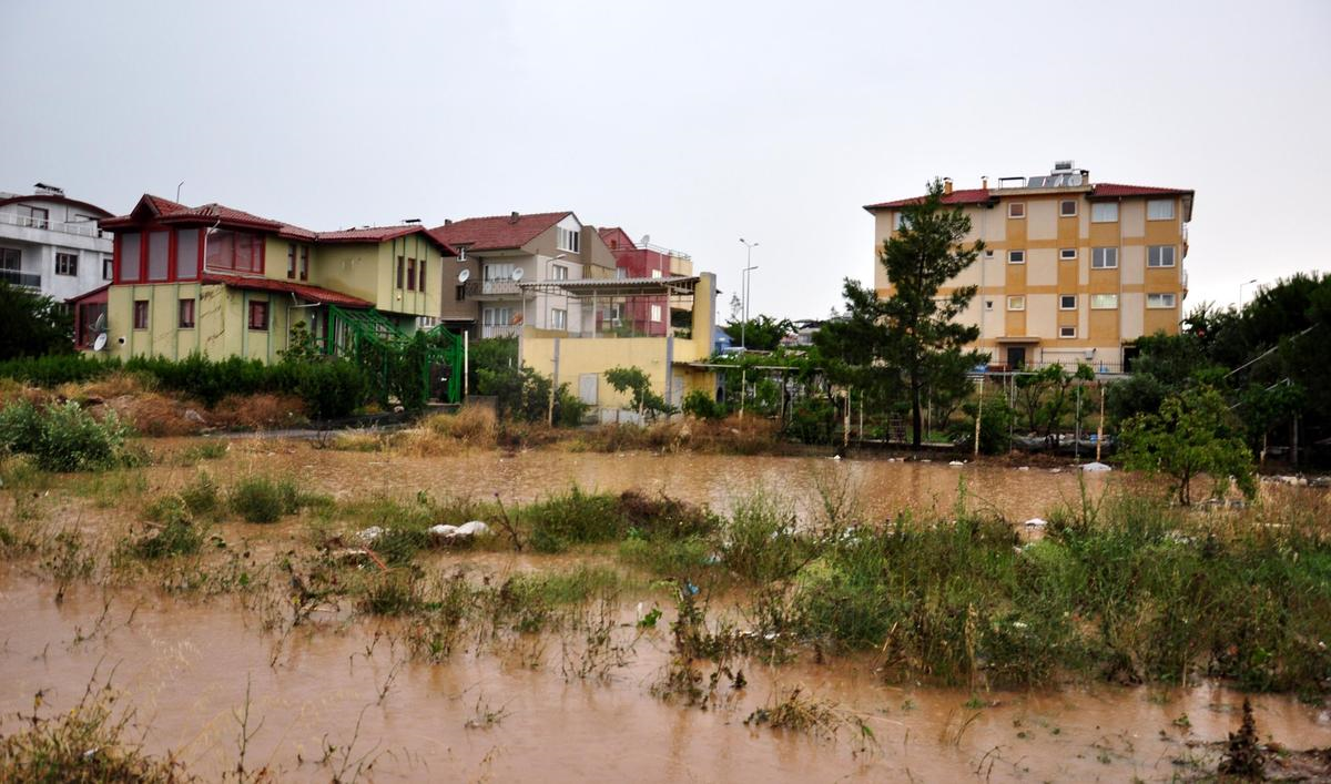 Denizli\'de Sağanak