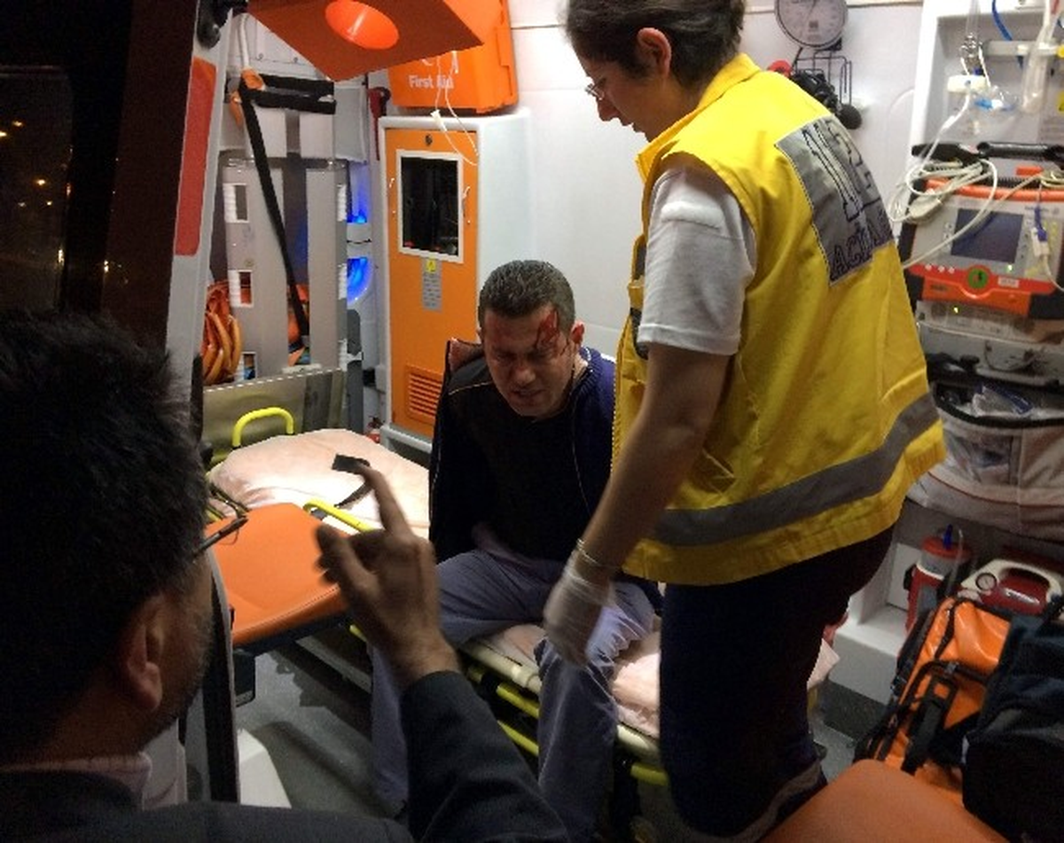 Eskişehir\'de Bıçaklı Kavga: 2 Yaralı