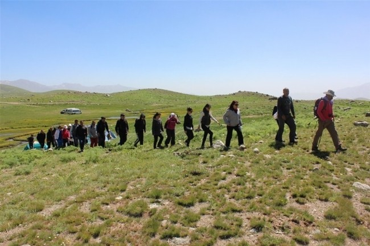 Hakkari\'de Doğa Yürüyüşü ve Zirve Tırmanışı