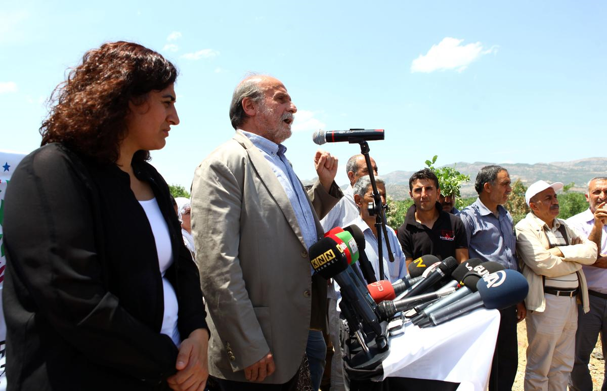 Hdp\'nin Lice\'deki Toplantısı