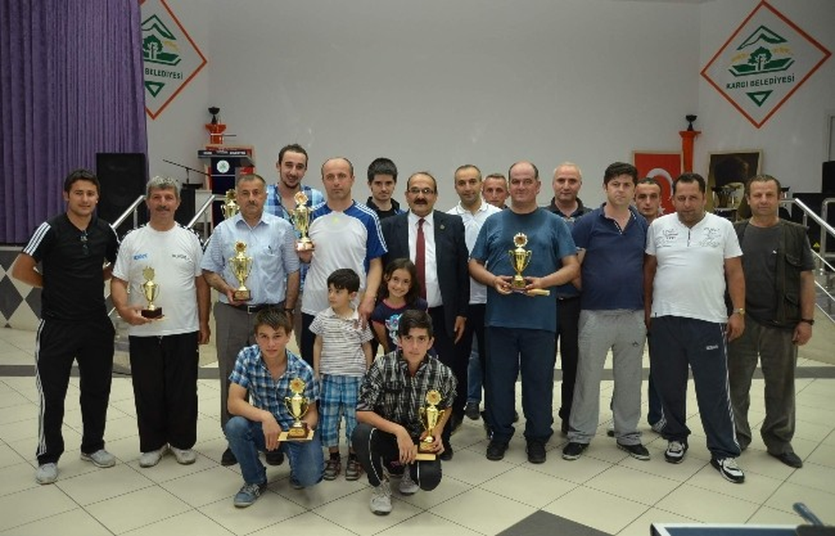 Kargı\'da Masa Tenisi Turnuvası Düzenlendi
