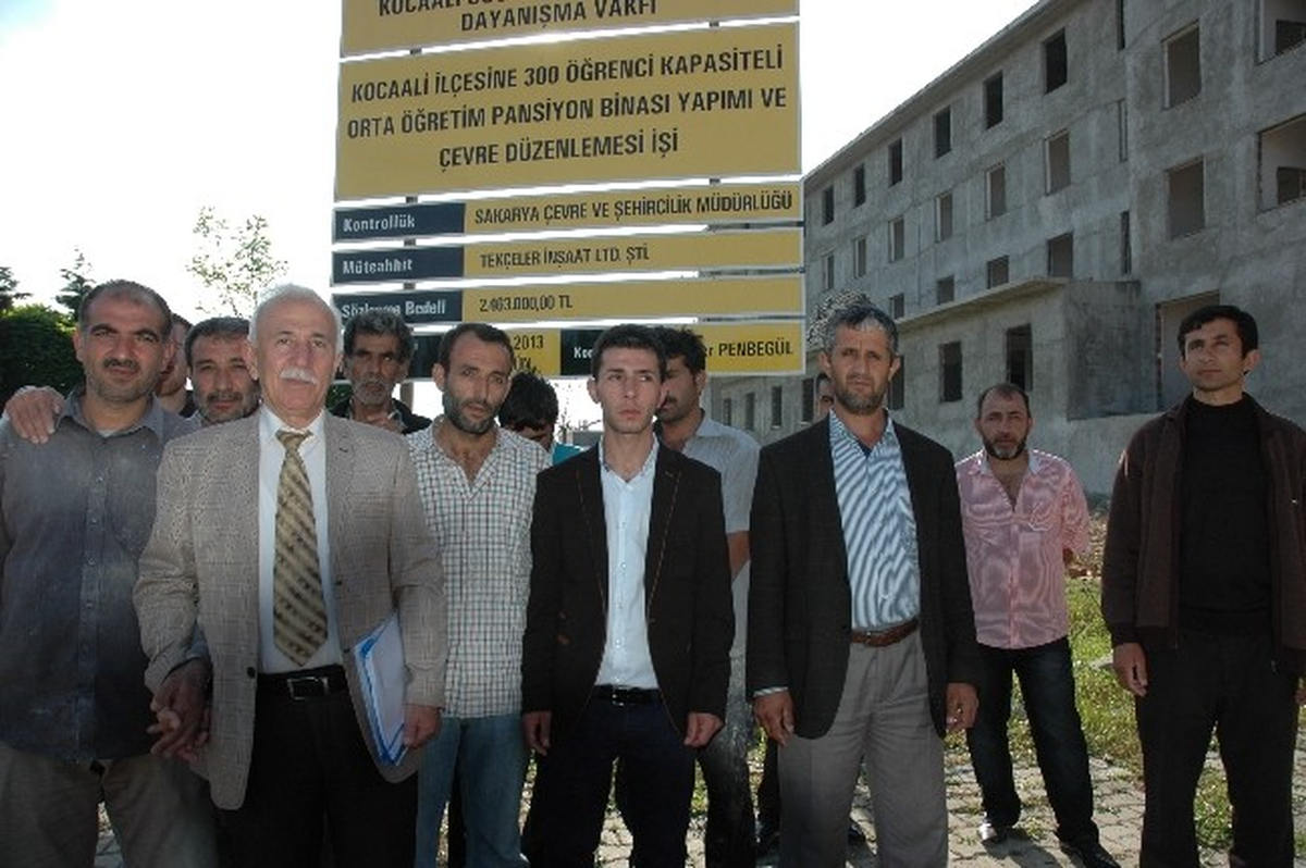Kocaali\'nde Yurt İnşaatı Durduruldu
