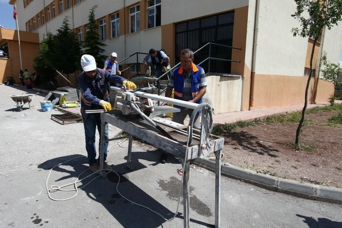 Odunpazarı Belediyesi\'nin Eğitime Desteği Sürüyor