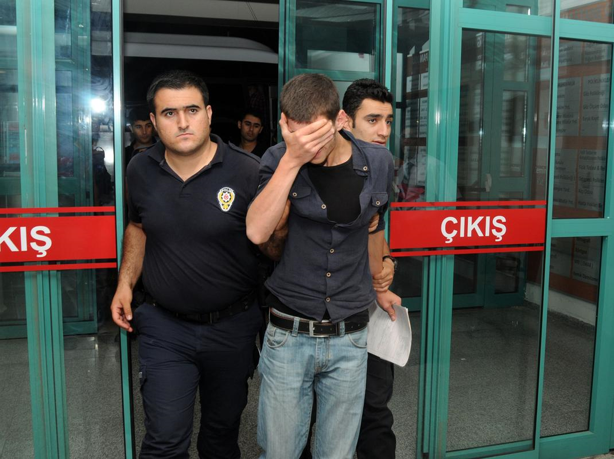 Öğrencilerin Yurda Zarar Verdikleri İddiası