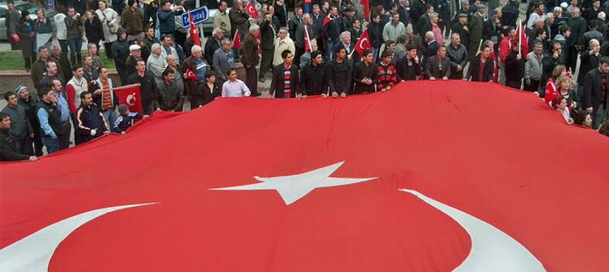Tekirdağ\'dan \'Bayrak\' Tepkisi