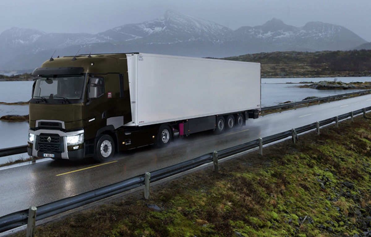 Renault Trucks Ürün Gamına Euro 5 Motor Seçenekleri